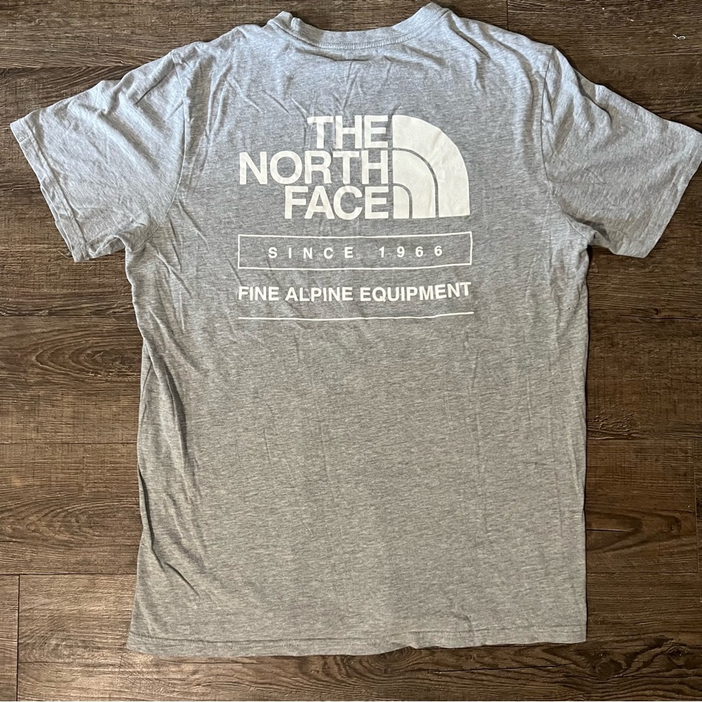 The North Face Men’s T-Shirt